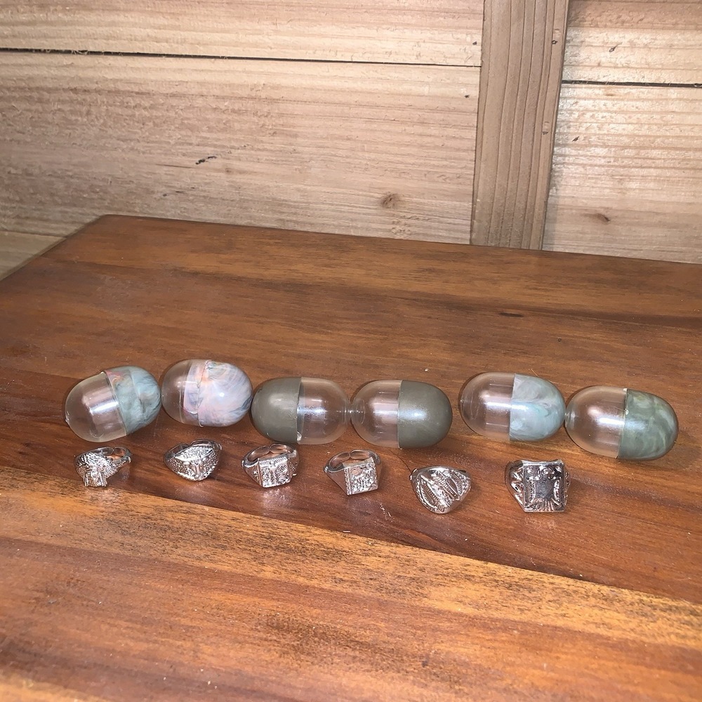 (6) Vintage GUMBALL  RINGS vending capsules Hong Kong All Different‎ Themes NOS